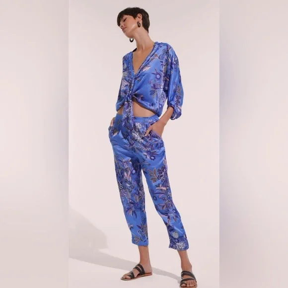 Poupette St Barths blue silk cropped pants. - Picture 2 of 9